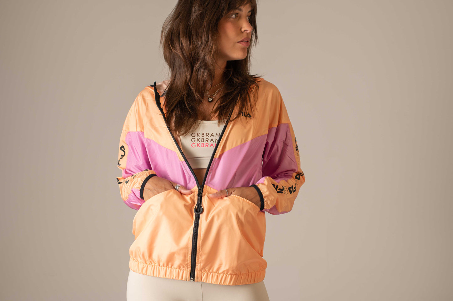 JAQUETA FEM. FILA GEO BLOCK HOODIE