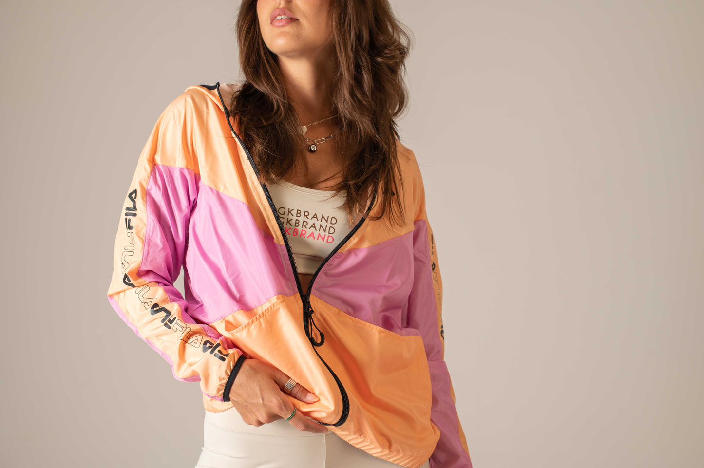 JAQUETA FEM. FILA GEO BLOCK HOODIE